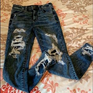 American Eagle distressed jeans